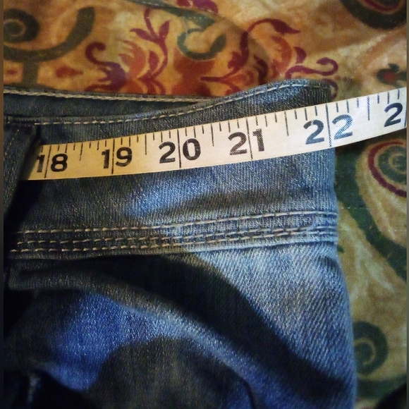 Almost Famous Stretch Denim Stone Washed Jeans Women 22 Blue - Picture 11 of 12